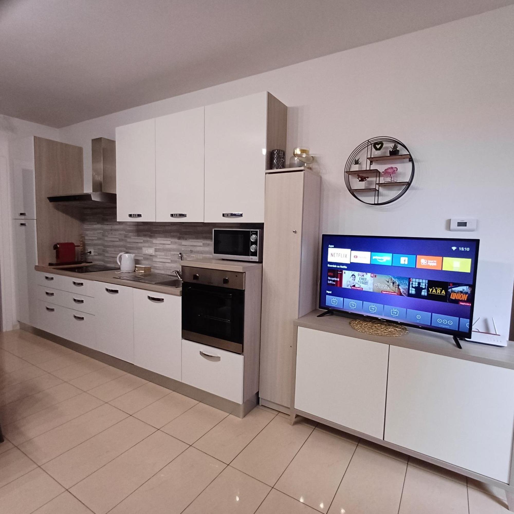 Apartamento Lucini Ai Portici Tirano Exterior foto